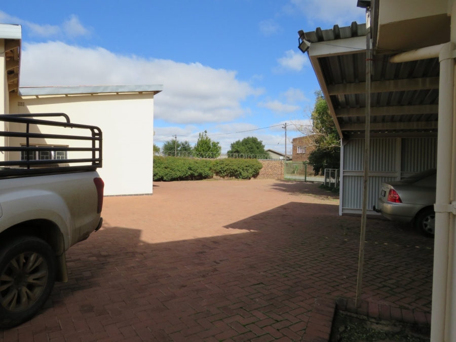 4 Bedroom Property for Sale in Colesberg Northern Cape